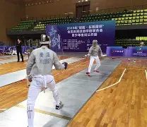 祁连山猫队小胜塞外雄鲨队，击剑杯赛上演裁判判罚引热议！宿敌对话再升级