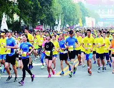马拉松赛场再起风云：闽南鲨队队小胜关东独角兽队，脚步移动更到位赛季拐点或已出现